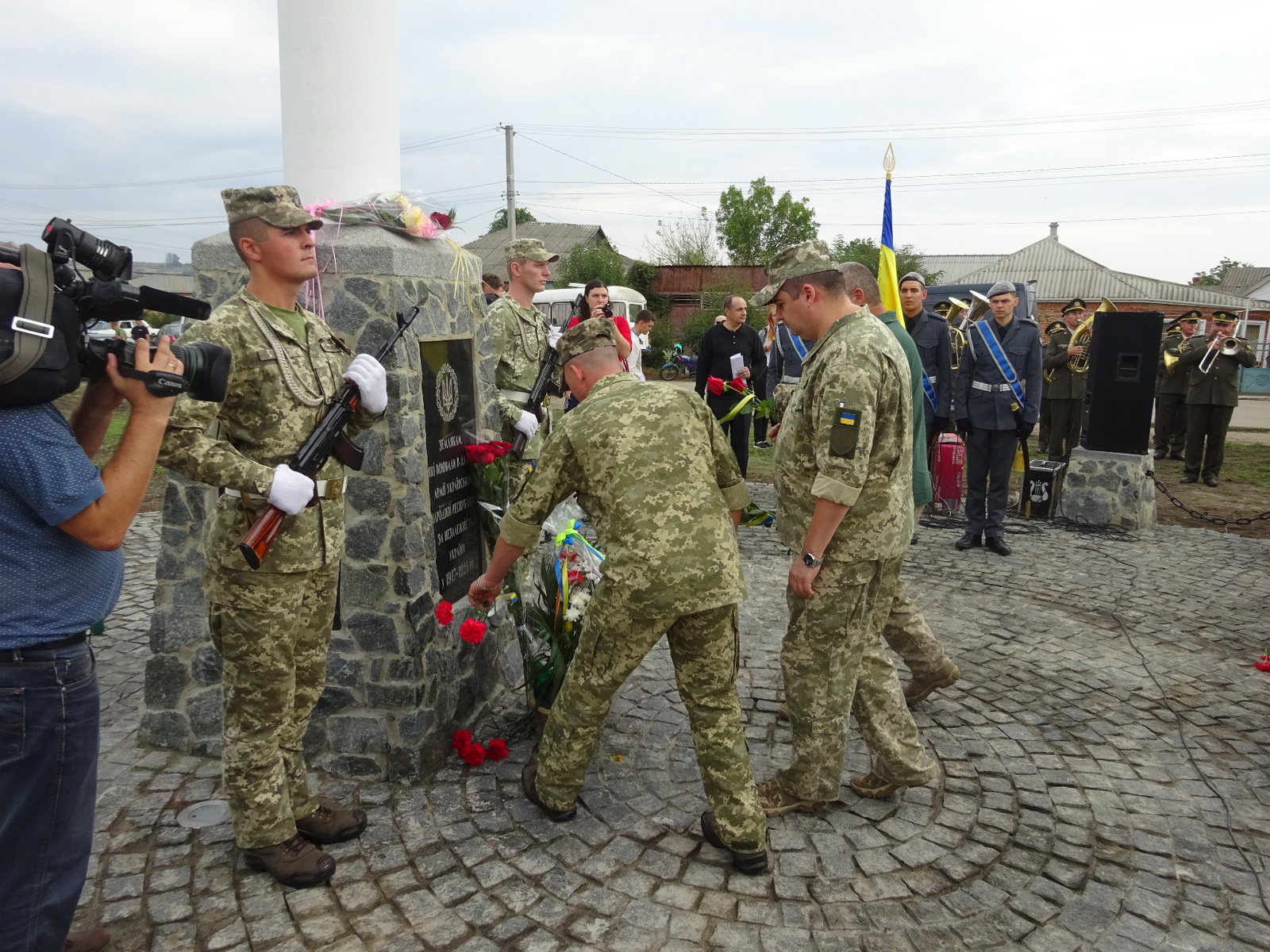 На Одещині відкрили меморіал на честь Армії УНР