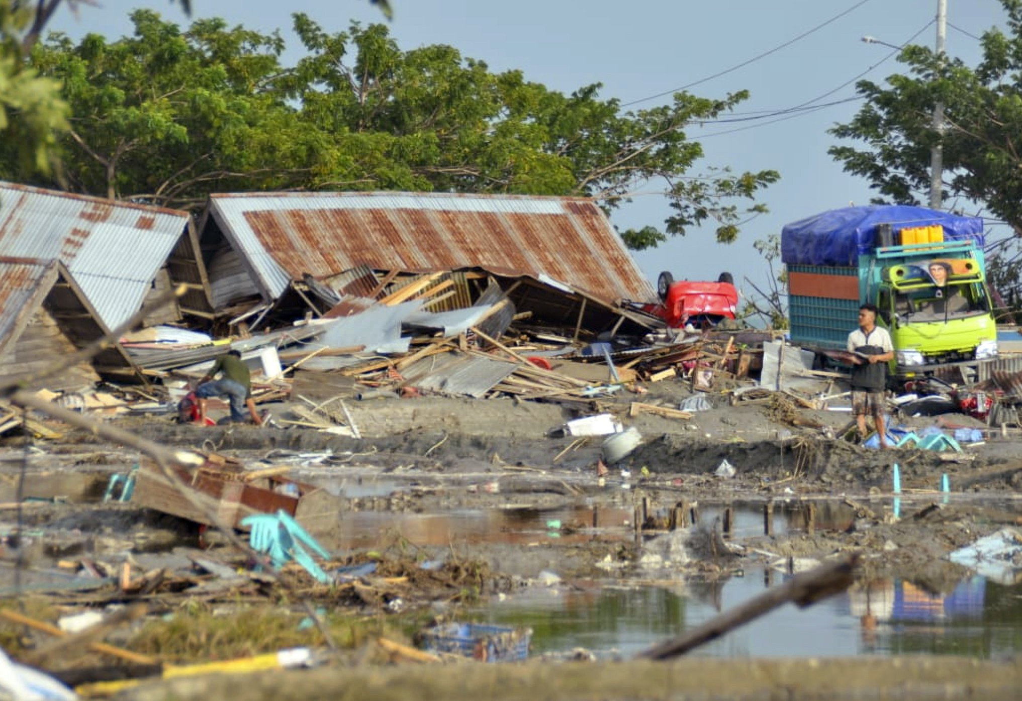 Землетрус і цунамі в Індонезії: влада виділить постраждалим близько 37,6 млн доларів