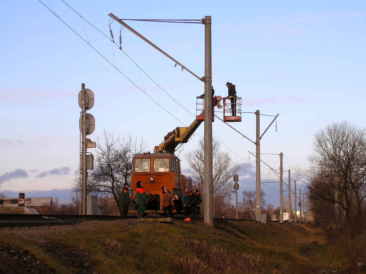 Укрзалізниця електрифікувала 12 кілометрів колії на Полтавщині