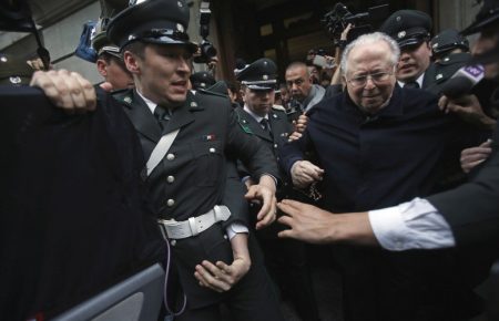 Папа Римський позбавив сану чилійського священика, звинуваченого у педофілії