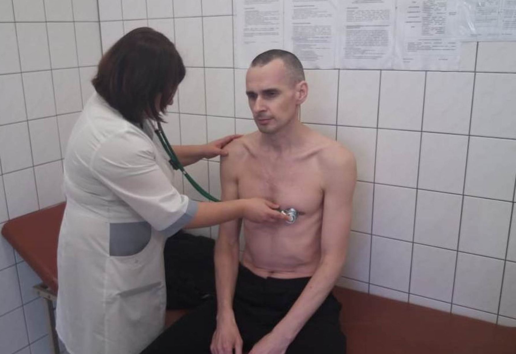 Служба виконання покарань в Росії підтвердила коригування лікування Сенцова (ФОТО)