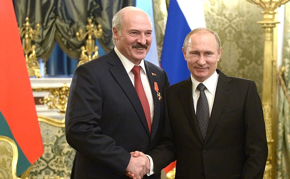Лукашенко: Росія зірвала терміни будівництва БелАЕС