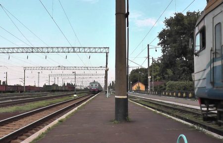 В Одесі на даху потяга загинув 11-річний хлопець