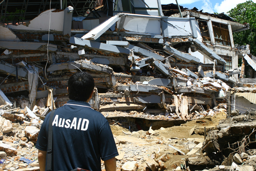 Кількість жертв землетрусу в Індонезії досягла 1600 людей