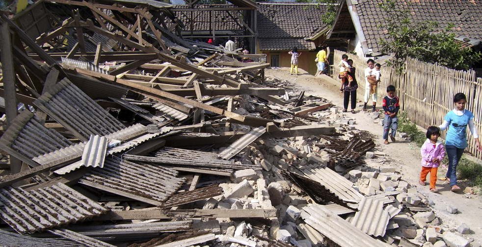 Землетрус та цунамі в Індонезії: кількість загиблих зросла до 1763
