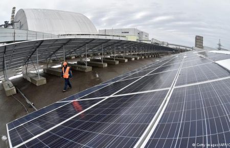 У Чорнобильській зоні запрацювала перша сонячна електростанція