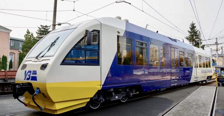 До бориспільського аеропорту ходитимуть нові рейкові автобуси — Кравцов (ФОТО) До бориспільського аеропорту ходитимуть нові рейкові автобуси — Кравцов (ФОТО)