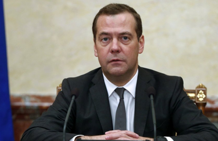 Росія планує запровадити санкції проти сотень українських компаній та підприємців — Медведєв