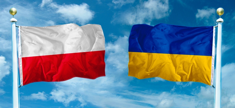 Польща потерпає від російської пропаганди після початку війни в Україні – Марчін Рей