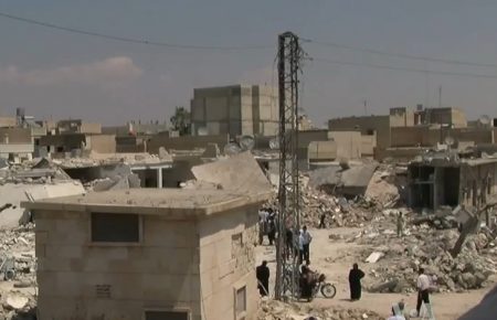 Сирійська опозиція вивела важку зброю з фронтової зони в Ідлібі