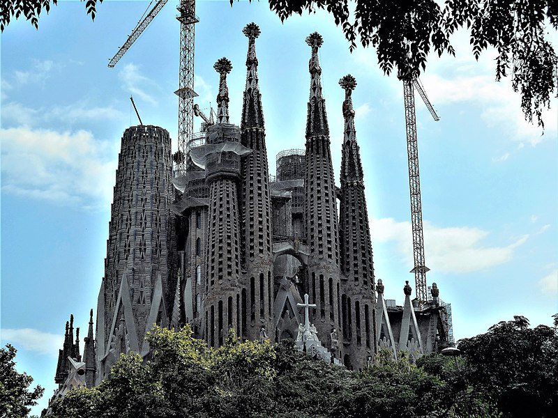 Храм Святого Сімейства у Барселоні заплатить штраф за будівництво без ліцензії
