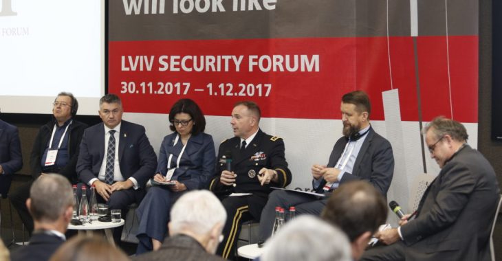 Не тільки зброя. Нові виклики колективної безпеки обговорять на форумі у Львові Не тільки зброя. Нові виклики колективної безпеки обговорять на форумі у Львові