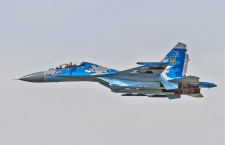 Літак Су-27 упав під час навчань на Вінниччині