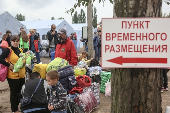 Біженці з України в РФ скаржаться, що їм відмовляють у продовженні тимчасового притулку — ЗМІ