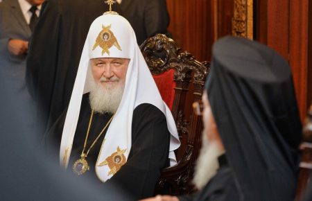 РПЦ погрожує розірвати зв’язки із Константинополем через Томос для України