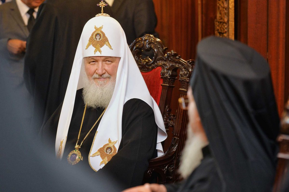 РПЦ погрожує розірвати зв’язки із Константинополем через Томос для України
