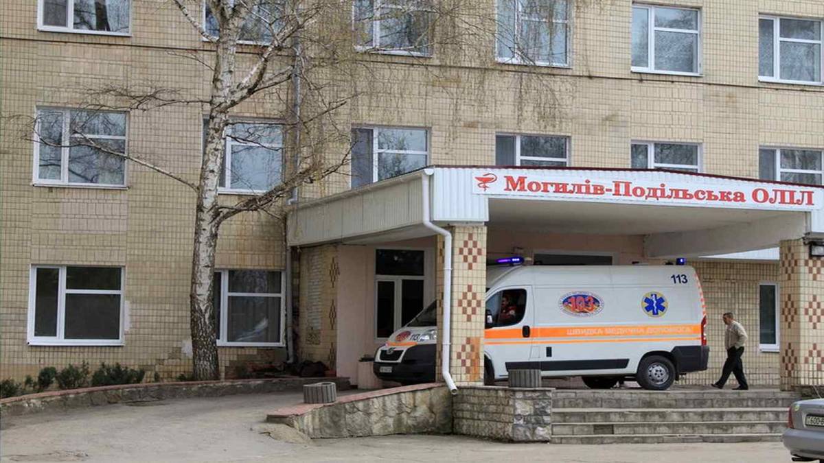 У Вінницькій області 24 людини потрапили до лікарні з підозрою на отруєння
