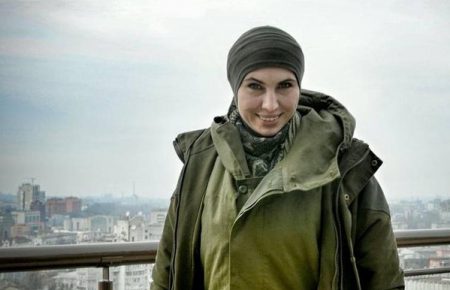 «Впевнений, що за вбивством Аміни Окуєвої стоїть Москва»: Адам Осмаєв розповів про розслідування смерті дружини
