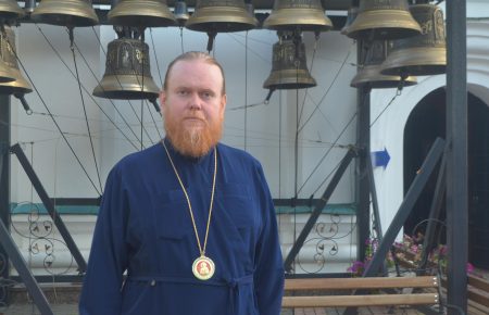 Рішення про зняття анафеми з Філарета заперечує церковні права Московського патріархату в Україні — Зоря