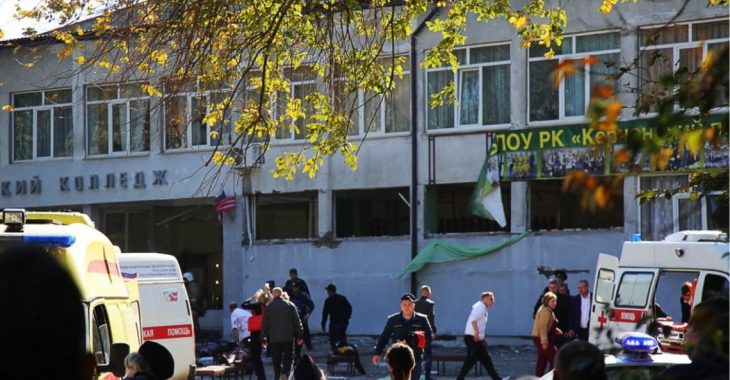 В окупованому Криму сім'ям загиблих в Керчі виплатили по мільйону рублів В окупованому Криму сім'ям загиблих в Керчі виплатили по мільйону рублів