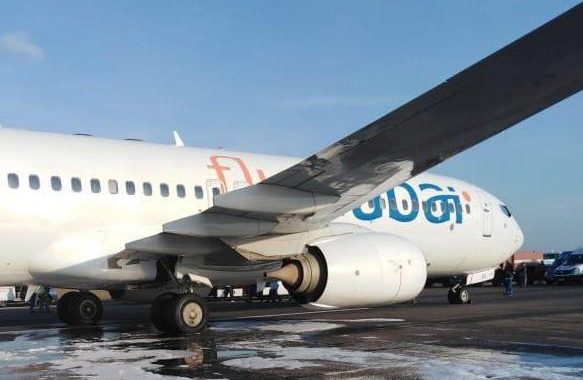 В Одесі евакуювали пасажирів сполучення «Одеса-Дубаї». Попередньо, через задимлення в районі шасі В Одесі евакуювали пасажирів сполучення «Одеса-Дубаї». Попередньо, через задимлення в районі шасі