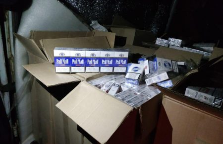 Прикордонники конфіскували контрафактні цигарки на суму 300 тисяч гривень