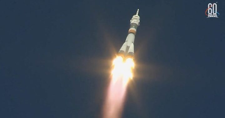 У «Роскосмосі» розповіли про причину аварії «Союзу» У «Роскосмосі» розповіли про причину аварії «Союзу»