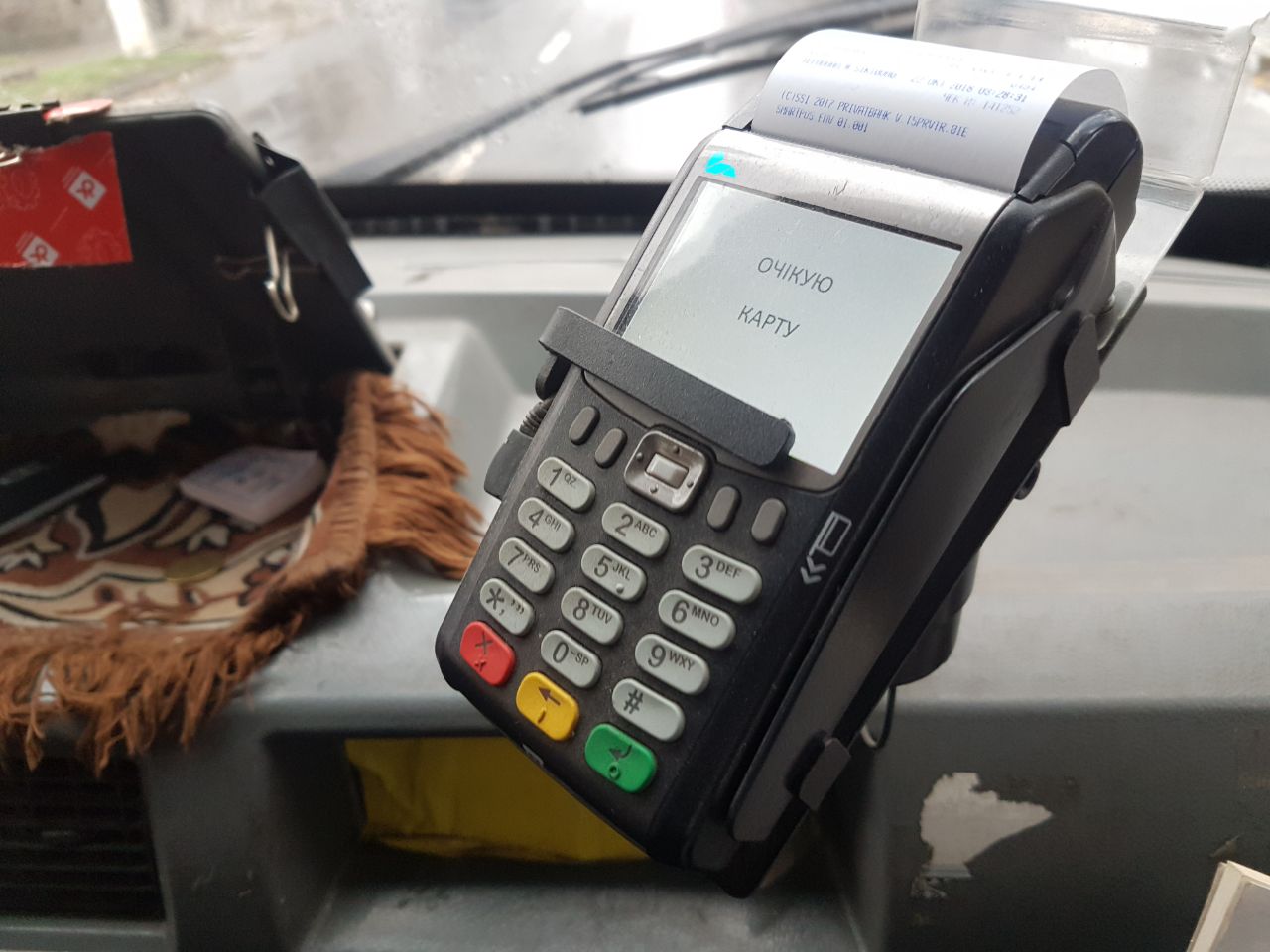 Проїзд у Бахмуті на Донеччині можна оплатити PayPass та банківськими картками