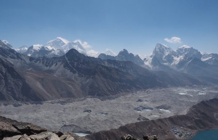 У Непалі в результаті снігового шторму загинули 9 альпіністів