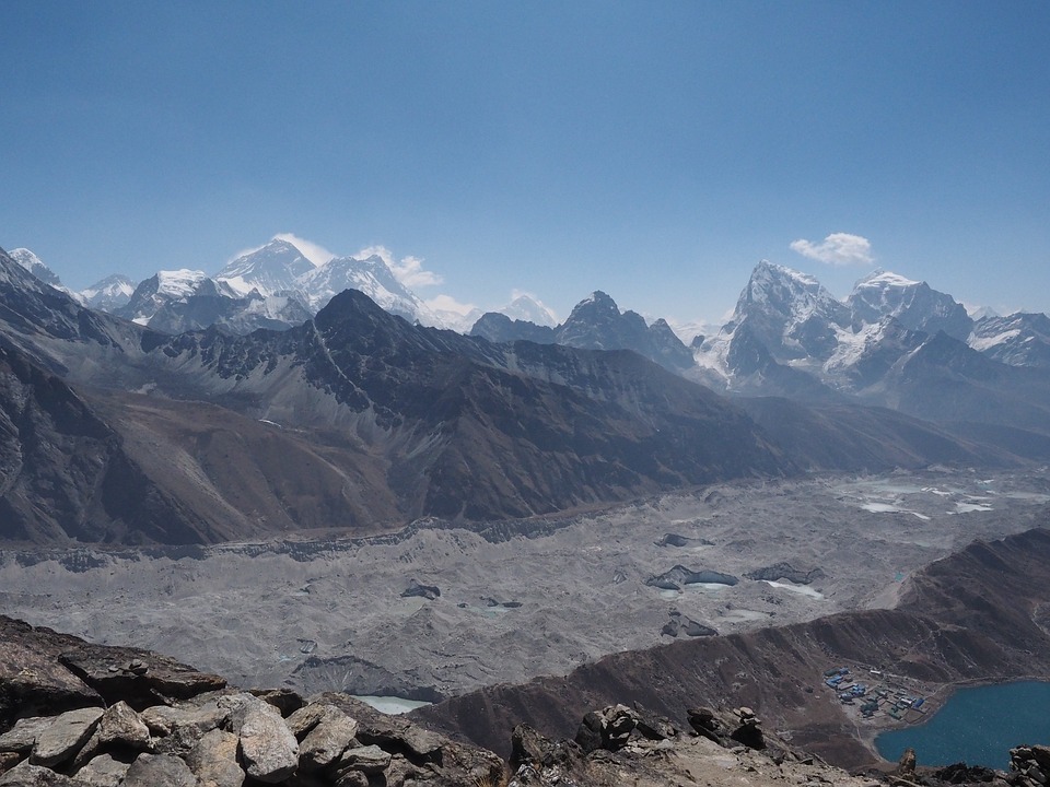 У Непалі в результаті снігового шторму загинули 9 альпіністів