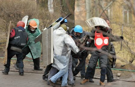 Правоохоронці розслідують майже 5 тисяч злочинів, вчинених під час Майдану — Горбатюк