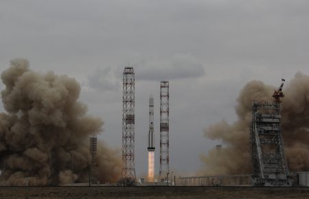 Росія заявила про намір побудувати базу на Місяці