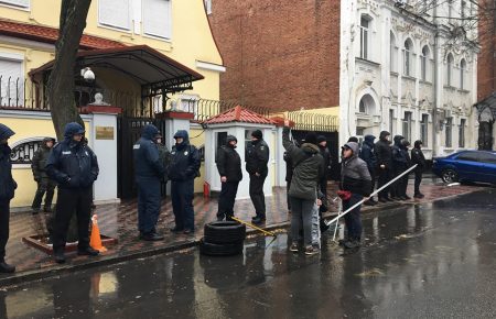 У Харкові та Одесі протестують під консульствами Росії через напад в Азовському морі