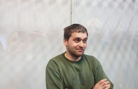 Суд розглядає обрання запобіжного заходу блогеру Барабошку в закритому режимі