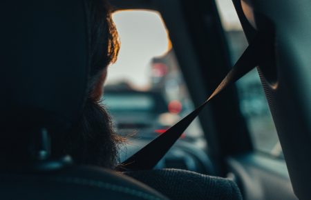 У Києві пристібаються 50% водіїв, у невеликих містах менше — юрист кампанії «За безпечні дороги»