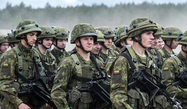 Українські військові візьмуть участь у навчаннях НАТО в Литві Українські військові візьмуть участь у навчаннях НАТО в Литві