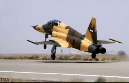 Іран запустив масове виробництво винищувачів Kowsar
