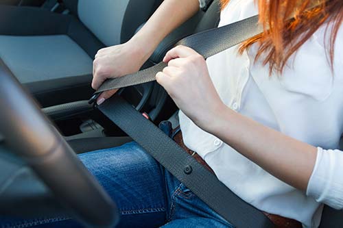 В Україні пасками безпеки користуються 23% водіїв — дослідження