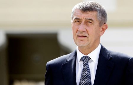 Сину прем'єра Чехії Бабіша загрожує заборона на в'їзд до України й штраф — Слободян