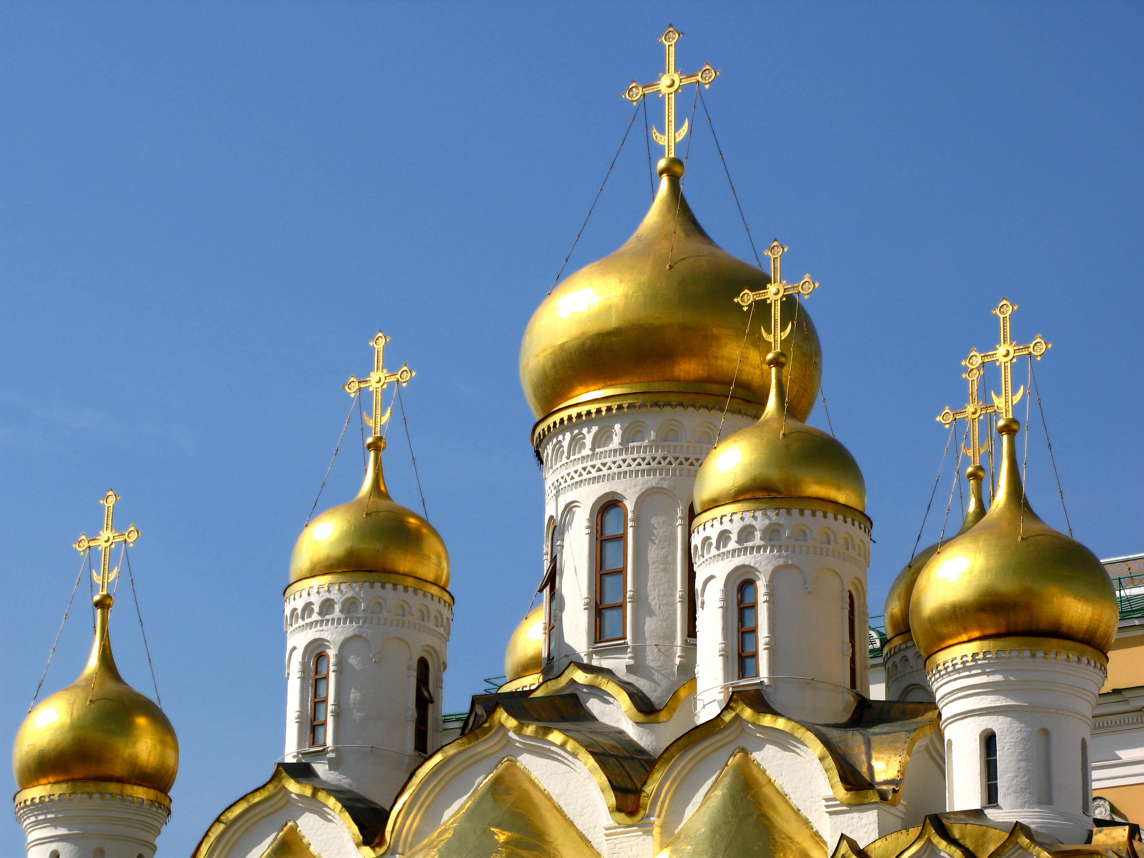 Вселенський Патріархат розпустив Архиєпархію Руських Православних Церков у Західній Європі — ЗМІ