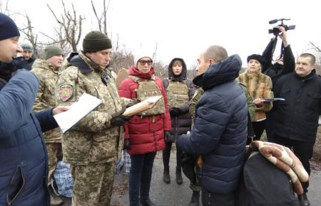 42 українців, які відбували покарання в «ЛНР», переводять у в’язниці на підконтрольній Україні території