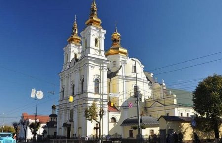 ЗМІ повідомляють про захоплення собору УПЦ МП у Вінниці, у храмі спростовують