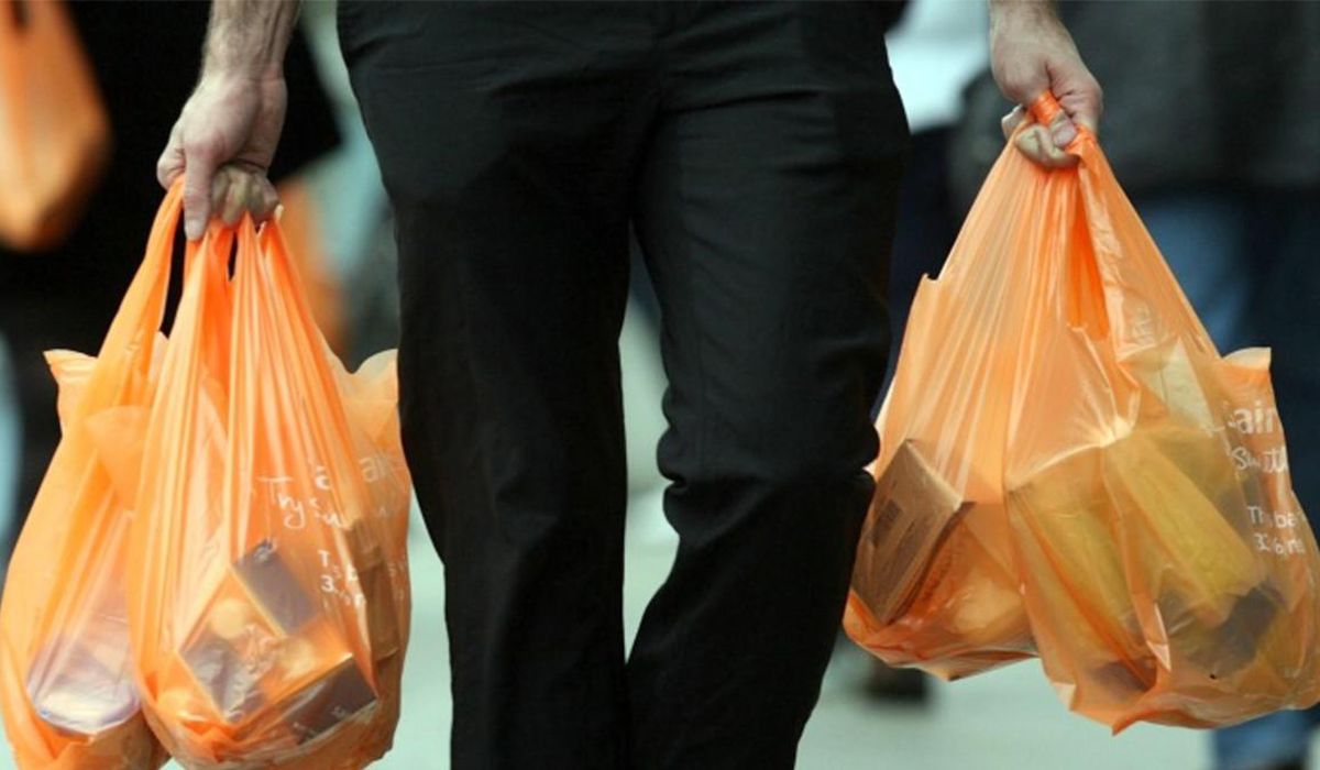 Уряд встановив мінімальні ціни на пластикові пакети