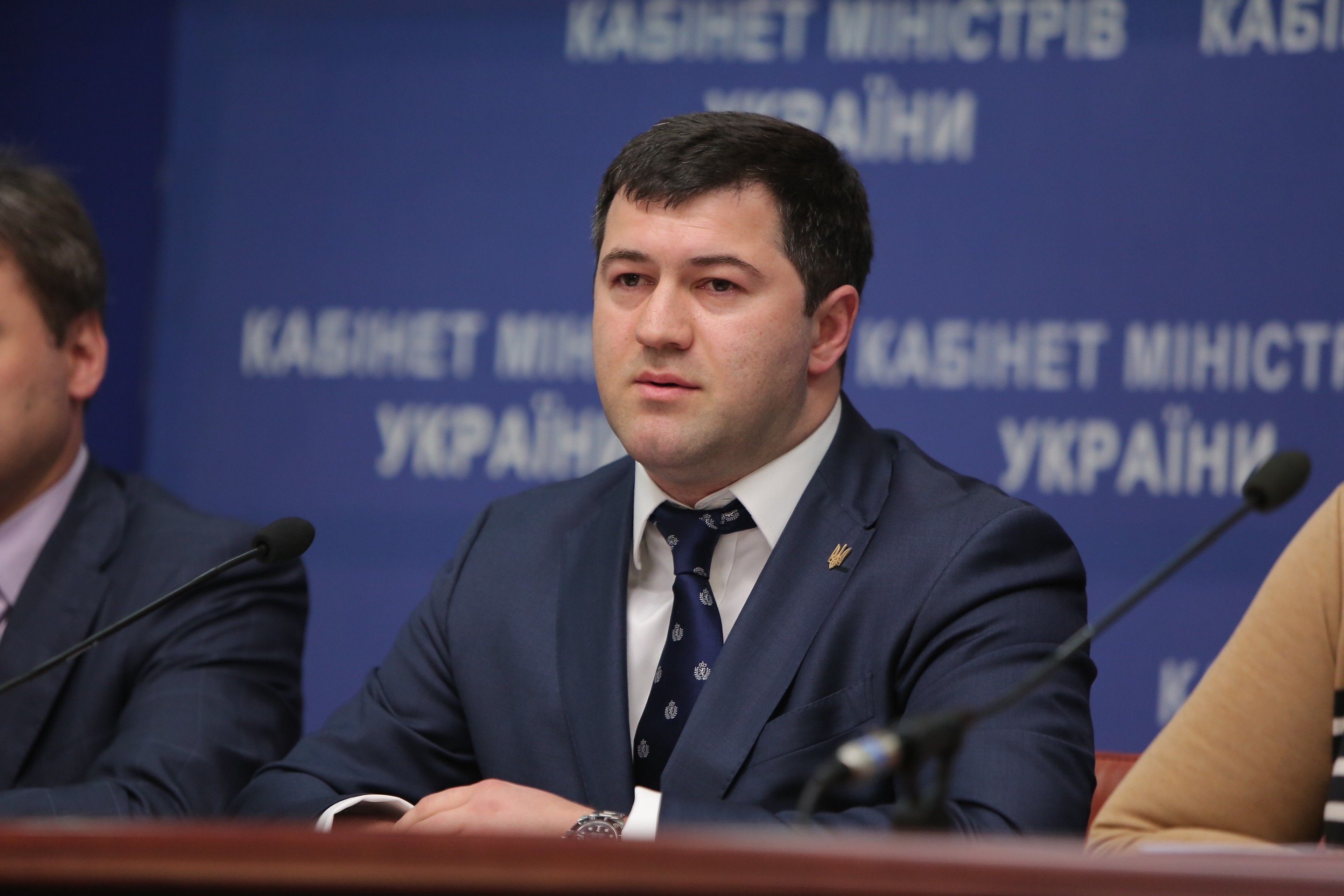 Кабмін оскаржив поновлення Насірова на посаді глави ДФС