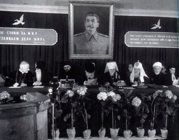 Про релігію та церкву за радянської влади