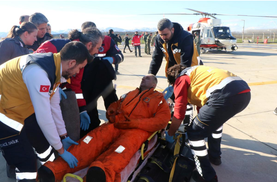 Посол України повідомив про стан 7-х врятованих із затонулого біля Туреччини судна