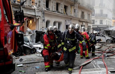 Унаслідок вибуху в Парижі постраждали 36 людей, 12 — у важкому стані