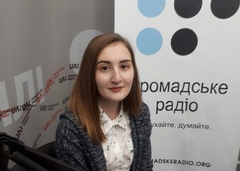 Нові Різдвяні пісні від Катерини Низькопоклонної — трьома мовами і з одним фортепіано Нові Різдвяні пісні від Катерини Низькопоклонної — трьома мовами і з одним фортепіано