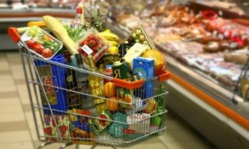 Як убезпечити себе від неякісних продуктів на полицях супермаркетів у новорічні свята? Як убезпечити себе від неякісних продуктів на полицях супермаркетів у новорічні свята?