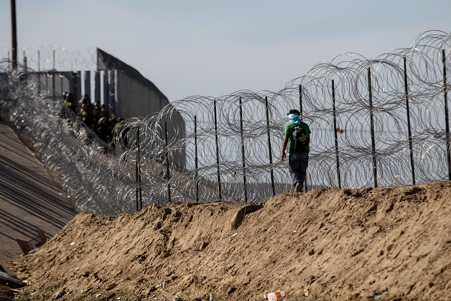 США відправлять на кордон із Мексикою додатково 3750 військових